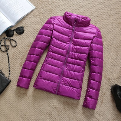 Kerstin | Damen Modische Glänzende Kurze Winterjacke