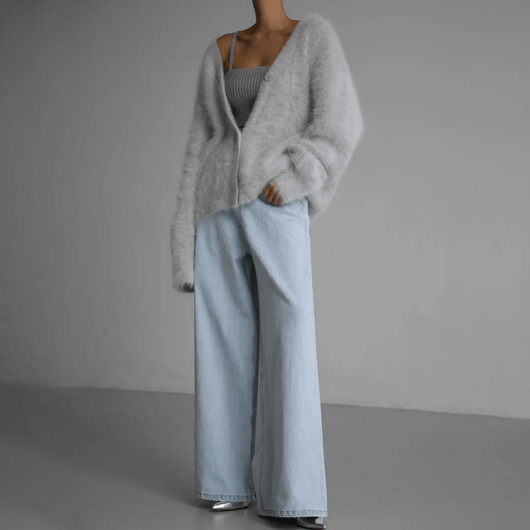 Edith | Damen Trendige Flauschige Strickjacke mit Knopfleiste