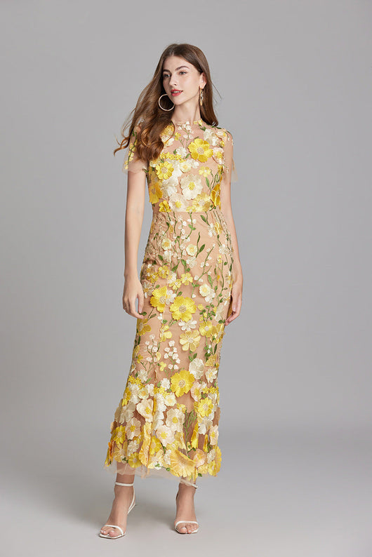 Verena | Damen Transparentes Maxikleid mit Blumenstickerei