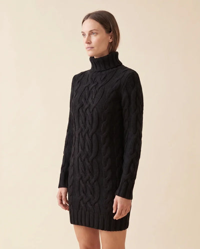 Cecily Strickkleid mit Rollkragen und Zopfmuster