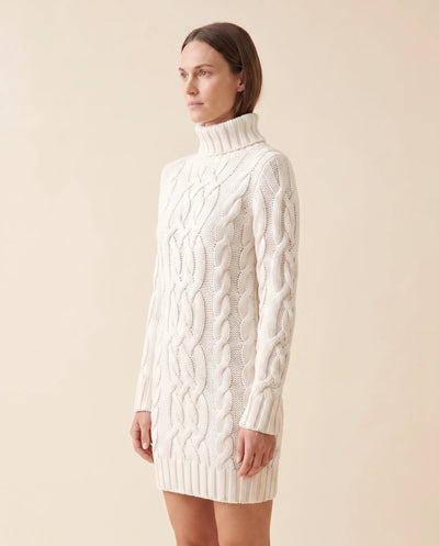 Cecily Strickkleid mit Rollkragen und Zopfmuster