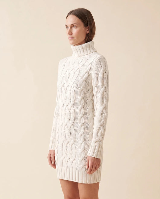Cecily Strickkleid mit Rollkragen und Zopfmuster