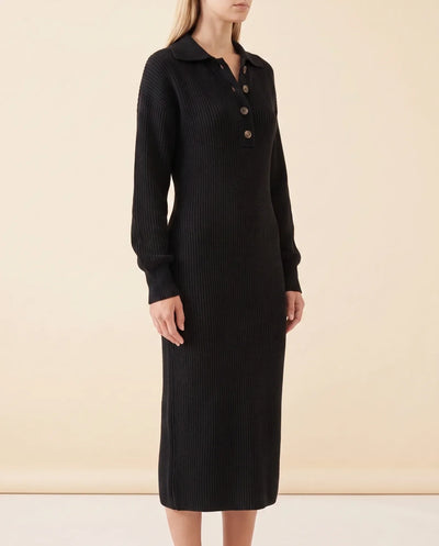 Una Strickkleid midi mit Kragen und Knopfleiste