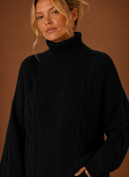 Damen Strickkleid mit Rollkragen