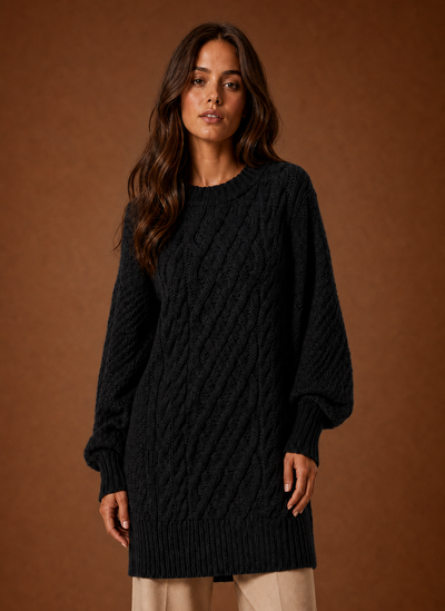 Damen Strickkleid mit Zopfmuster oversized