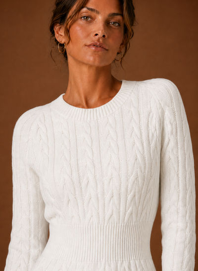 Damen Strickkleid mit Zopfmuster in Minilänge
